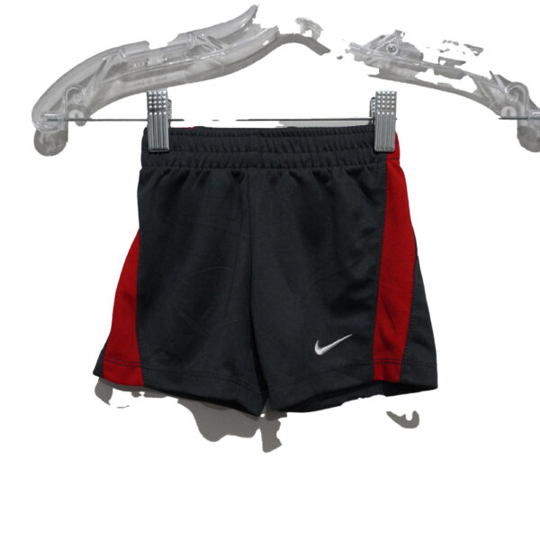 SHORT NIKE 12M GRIS LISA